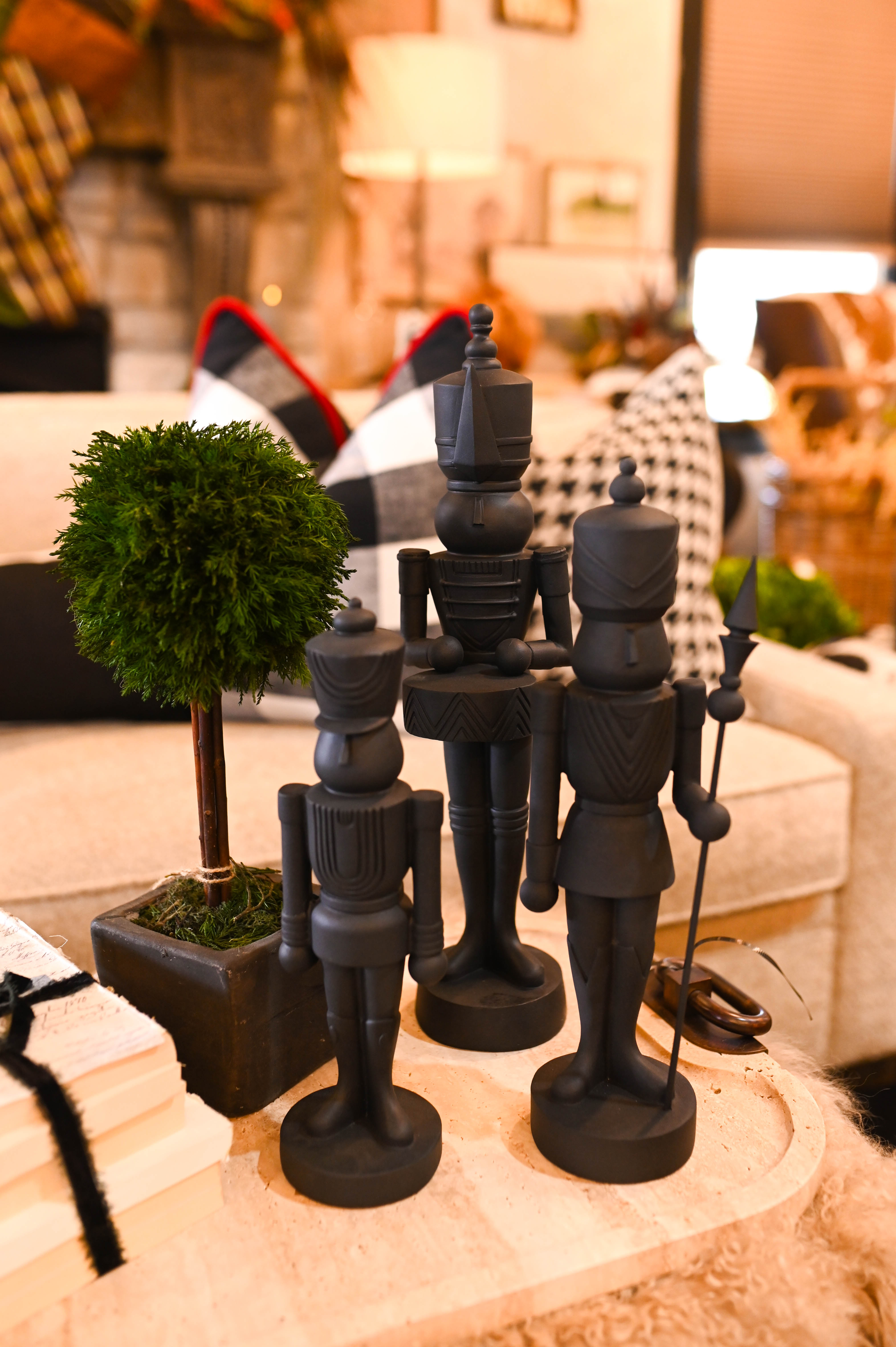 Coffee Table Christmas Decor