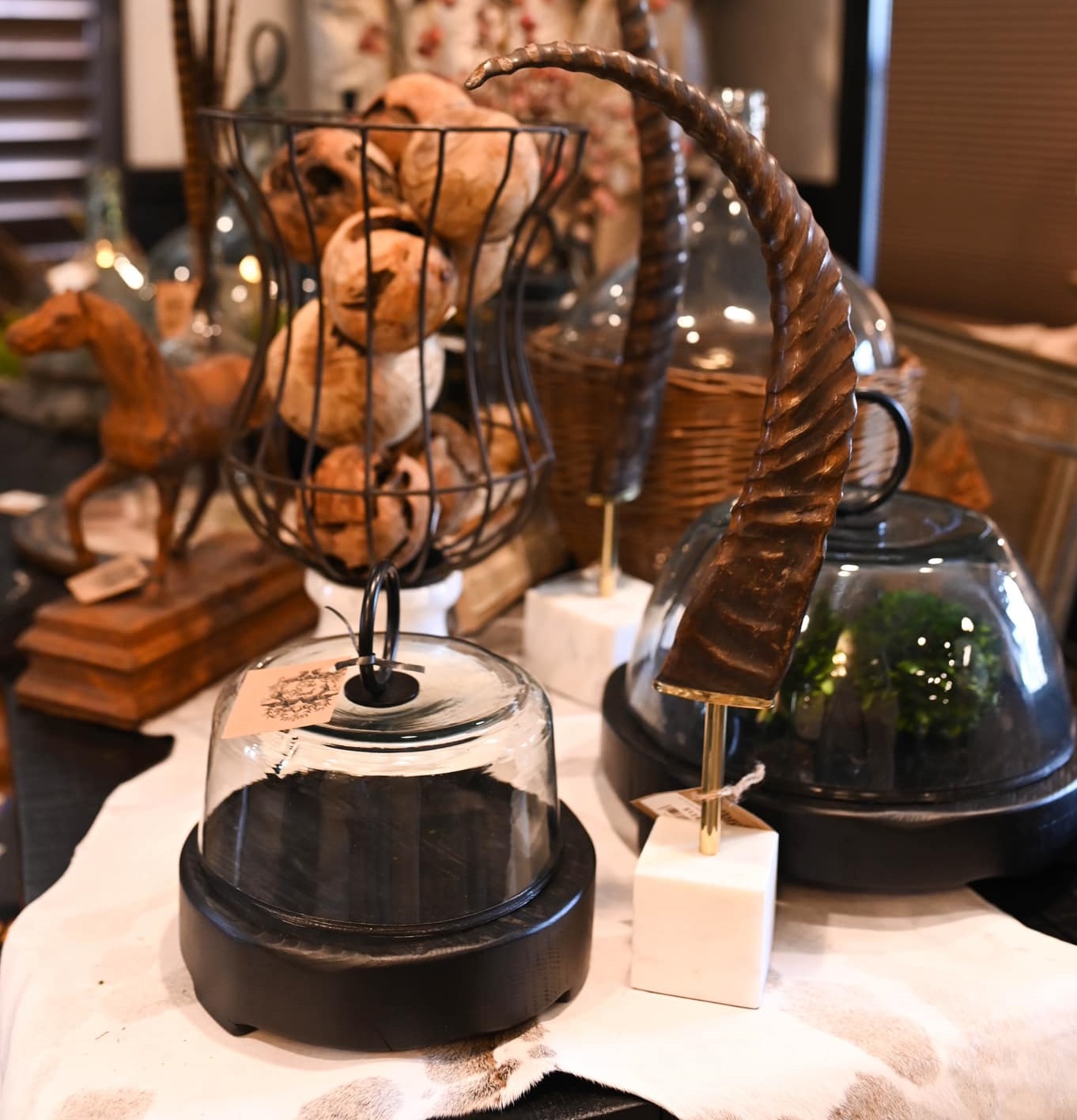 Minimal and Vintage Decor