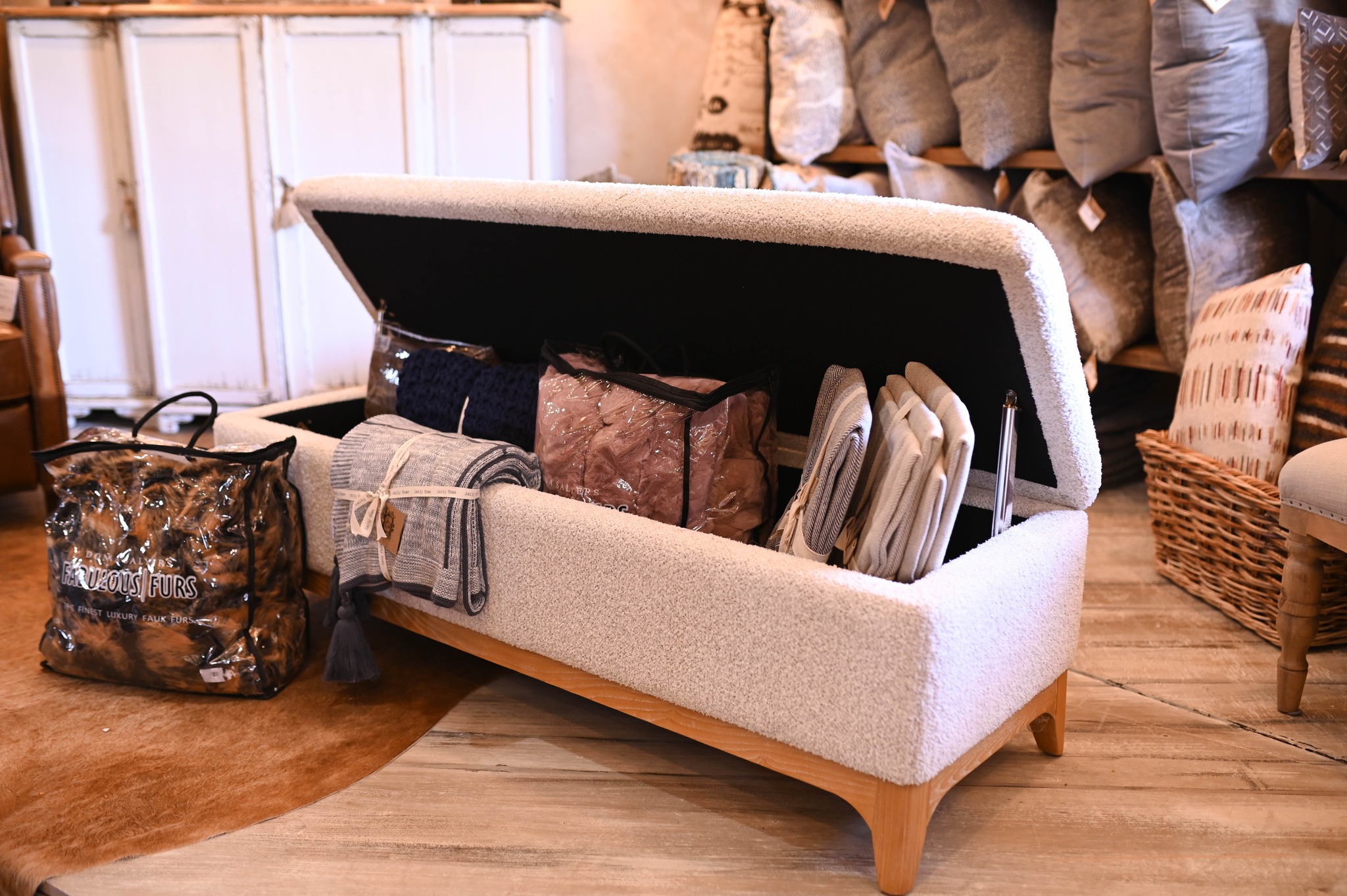 Storage Bench Storage Bench